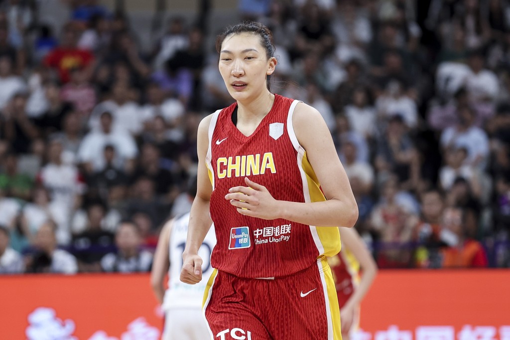 韩旭:我们在防守执行力上做得不够 心情很沮丧 但永远都不会放弃
